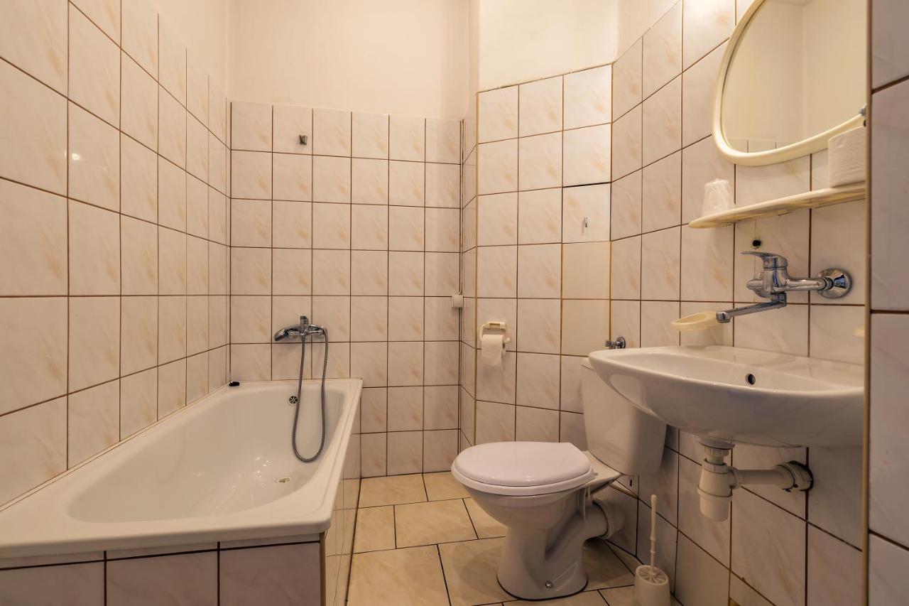 Savoy Wroclaw Vandrehjem Eksteriør billede